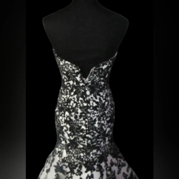 100% Authentic Allure Wedding Dress - Picture 7 of 13